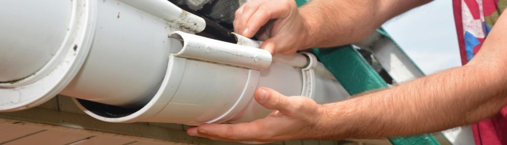 Scaffold structure providing safe access for gutter replacement and cleaning by a professional team